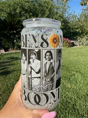Benson Boone snow globe glass Tumbler with decorated lid 16oz